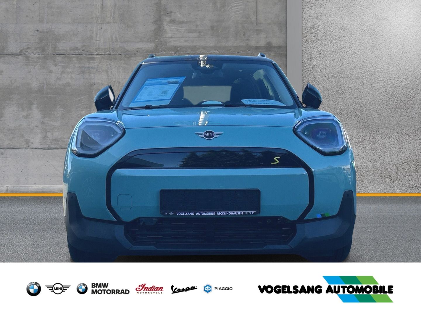 Fahrzeugabbildung MINI Aceman SE Classic Trim,Panodach,HeadUp,19''LMFel