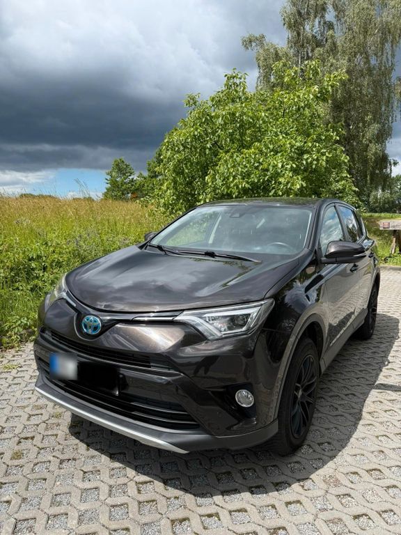Image of Toyota RAV 4