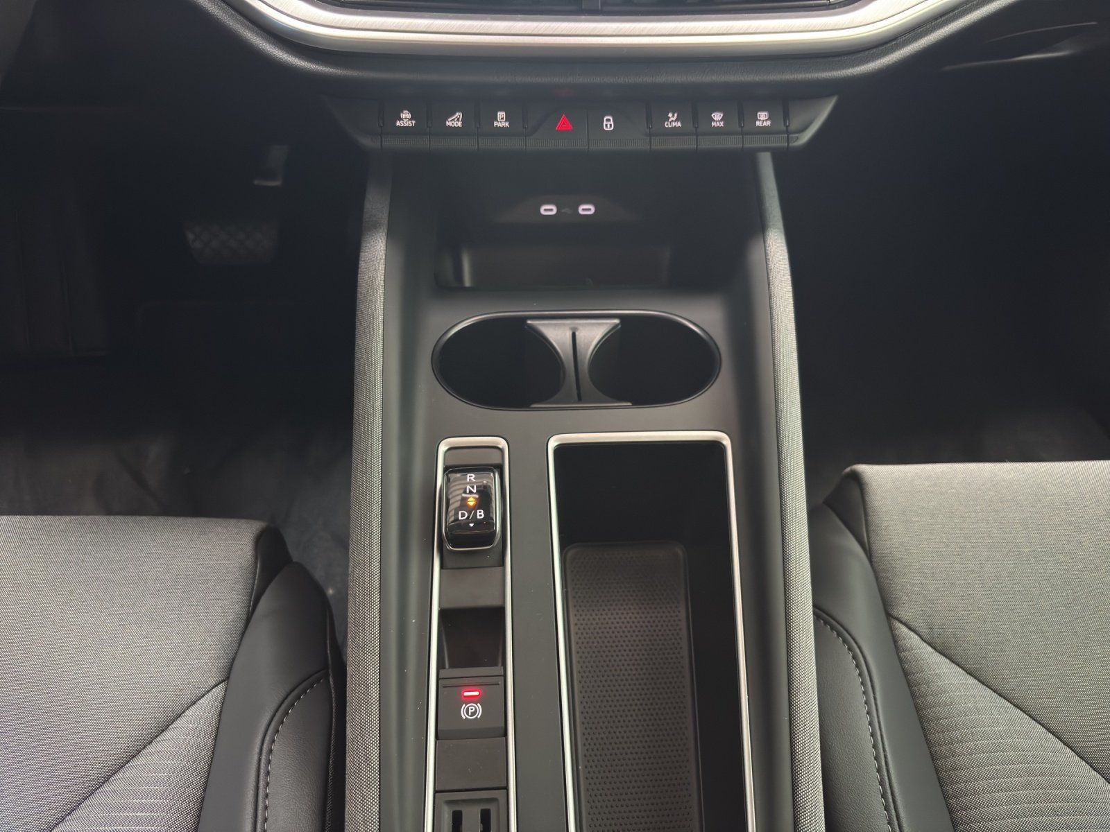 Fahrzeugabbildung SKODA Enyaq 60