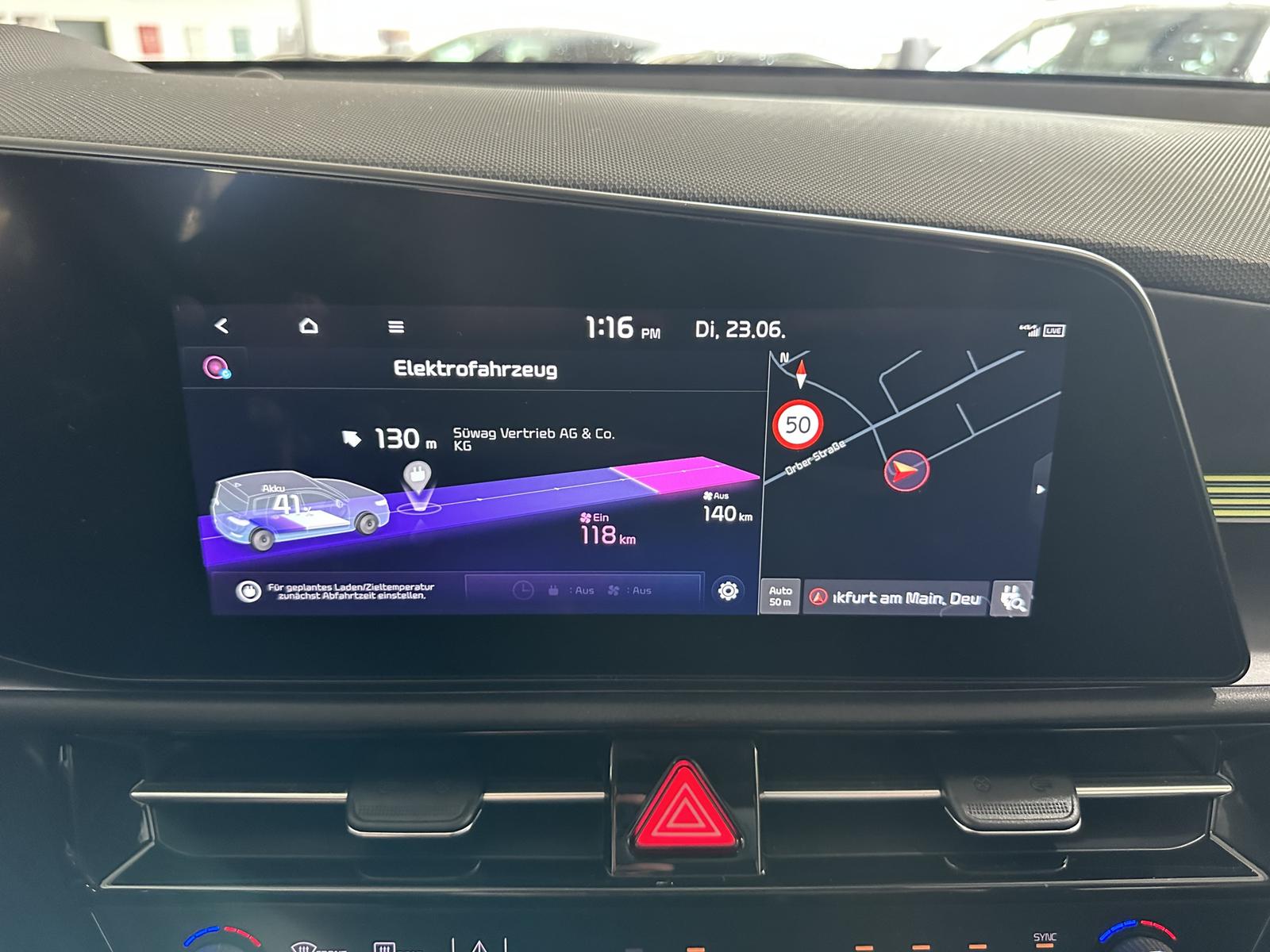 Kia Niro EV Vision/WäPu/SoH 97,7%/ACC/1Hd/NAV/RFK/BT