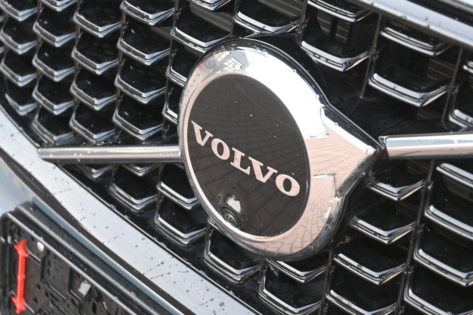 Fahrzeugabbildung Volvo XC60 T8 Ultimate Dark AWD*AHK*360°*PANO*