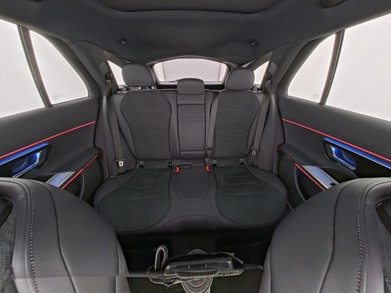 Mercedes-Benz E 220T d 4M AMG Line Advanced Night PanoDach+AHK