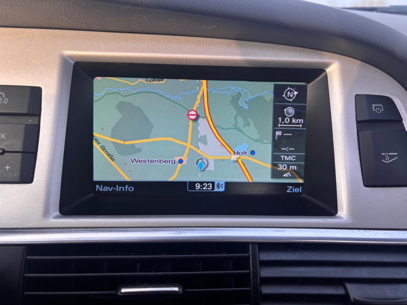 Audi A6 2009 — photo 13
