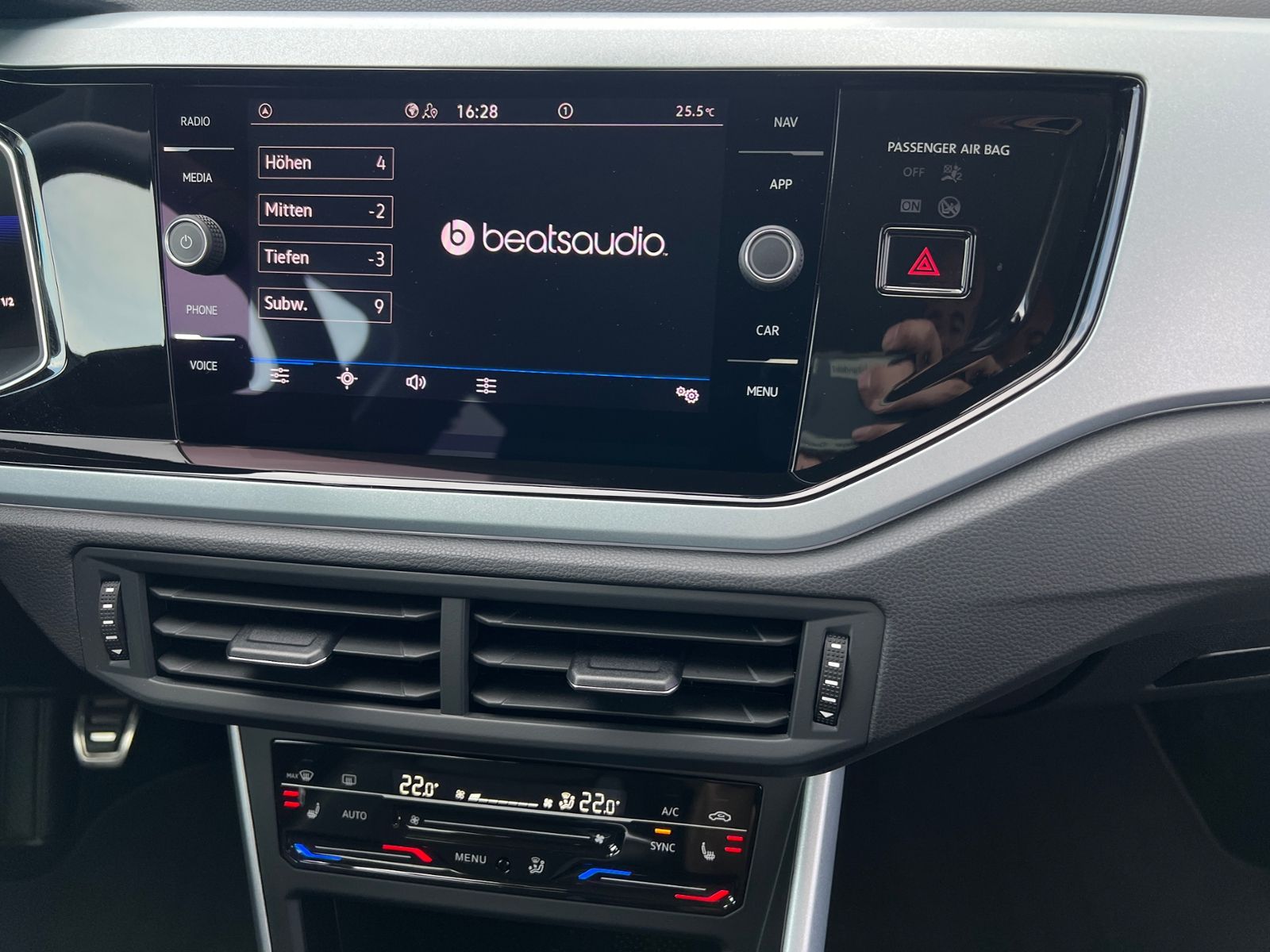 Fahrzeugabbildung Volkswagen Taigo GOAL 1,0 l TSI OPF *LED,ACC,beats,Kamera,1
