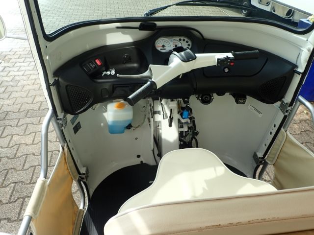 Fahrzeugabbildung Piaggio Ape Calessino 200 wenig Kilometer