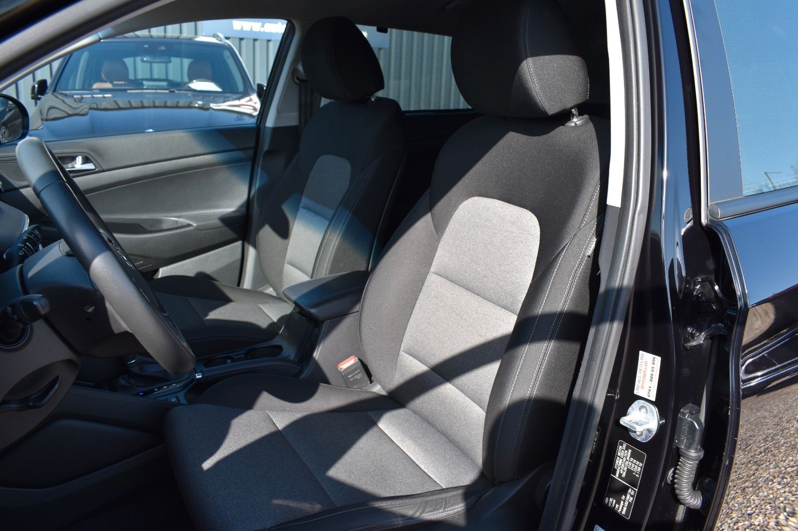 Fahrzeugabbildung Hyundai Tucson Trend 2WD Automatik Kamera AHK