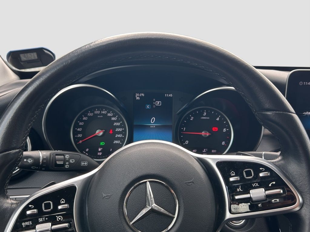 Fahrzeugabbildung Mercedes-Benz C 220 d T-Modell Avantgarde*COMAND*PanoDach*AHK