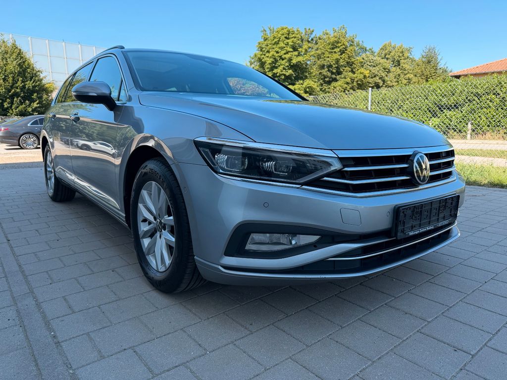 Image of Volkswagen Passat Variant