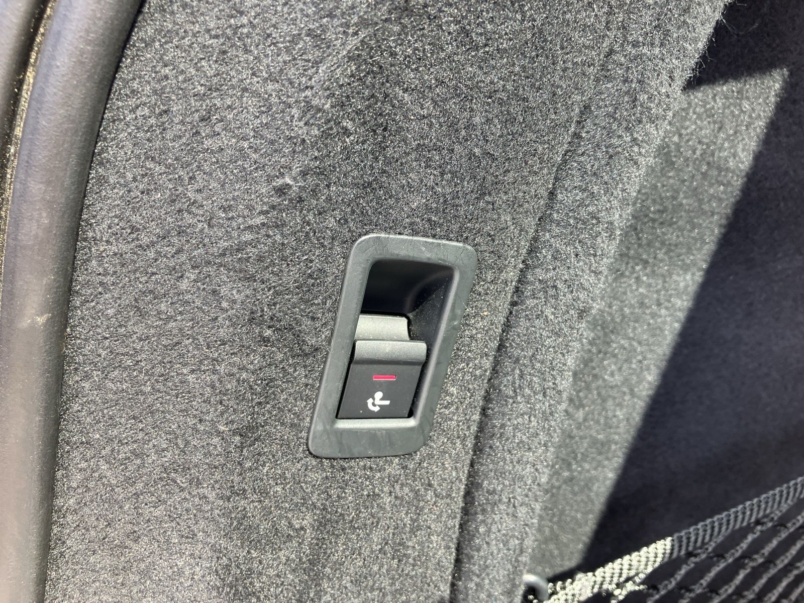 Fahrzeugabbildung Audi A4 Allroad 40 TDI quattro AHK Navi AVC ACC PDC S