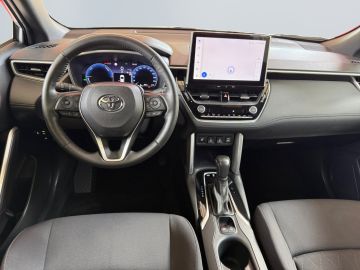 Toyota Corolla Cross - 11