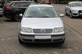 Volkswagen Bora 1.6*LIMO*KLIMA*ALU*SERVO*ALU*TÜV 07-2026* - Volkswagen Bora aus 2001: 2.0
