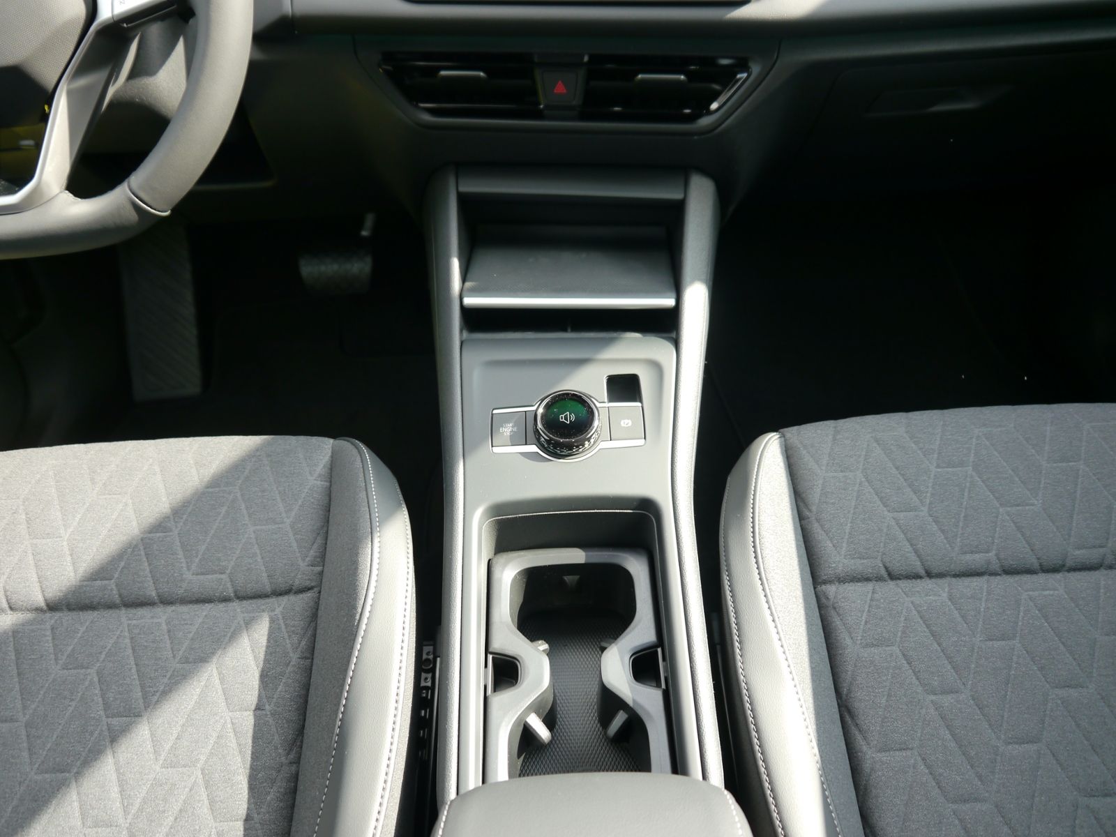 Volkswagen Tiguan - Bild 8