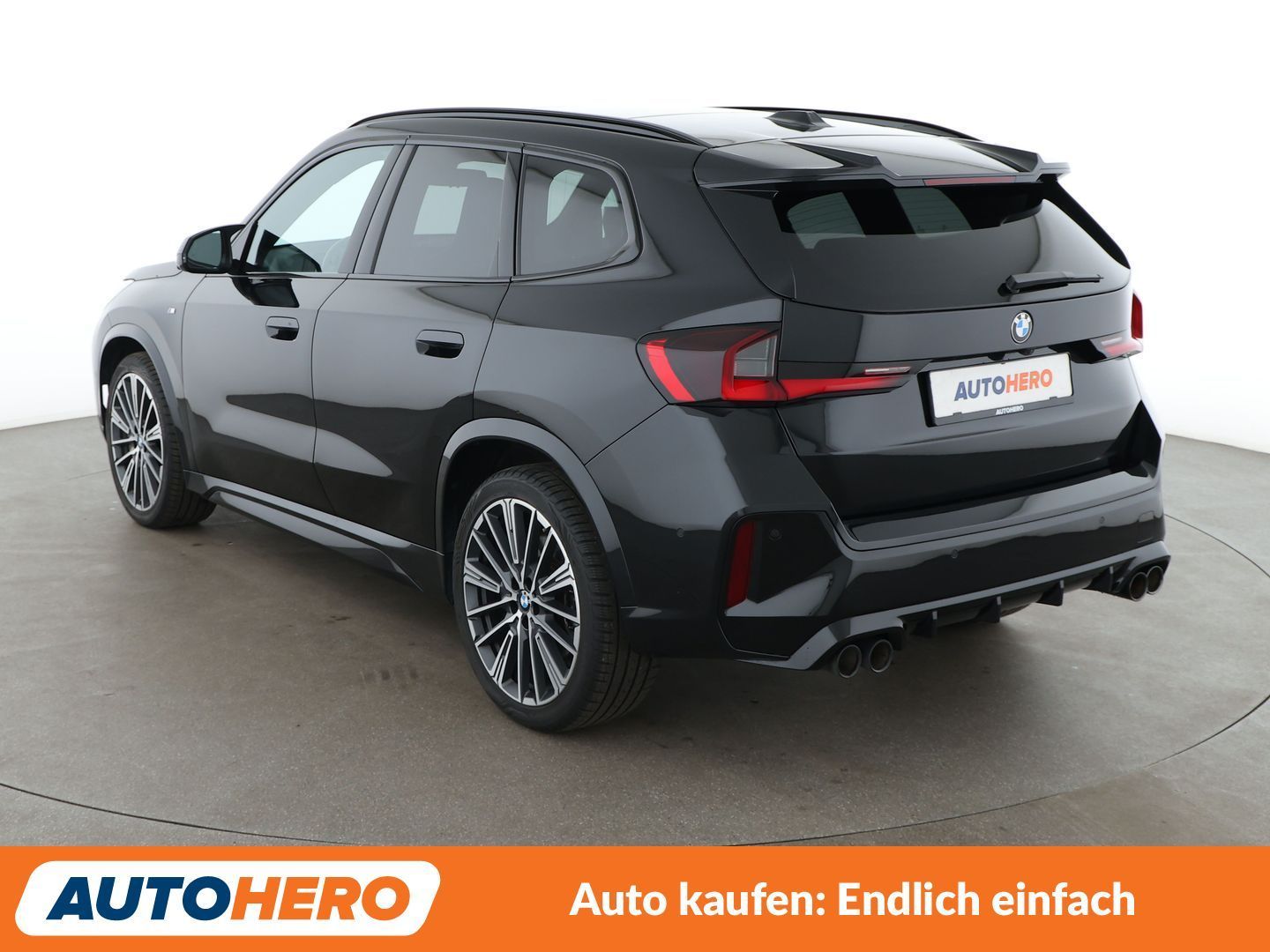 BMW M35i xDrive Aut. NAVI CAM LED TEMPO SHZ ALU foto 4