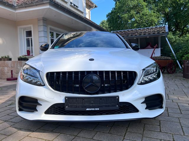 MERCEDES-BENZ C180 Limousine AMG Line (2021) 