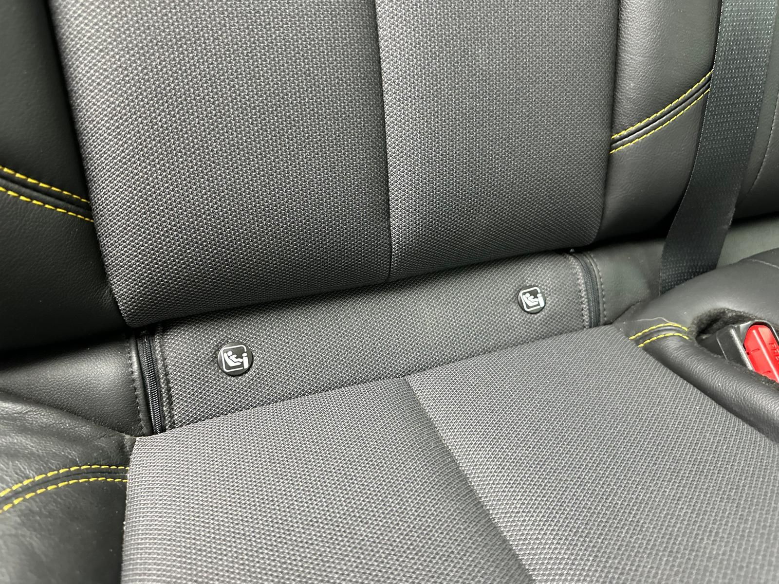 Fahrzeugabbildung Nissan NAVARA 2.3DCI N-GUARD/DOKA/HARDTOP/PANO/AHK/LED