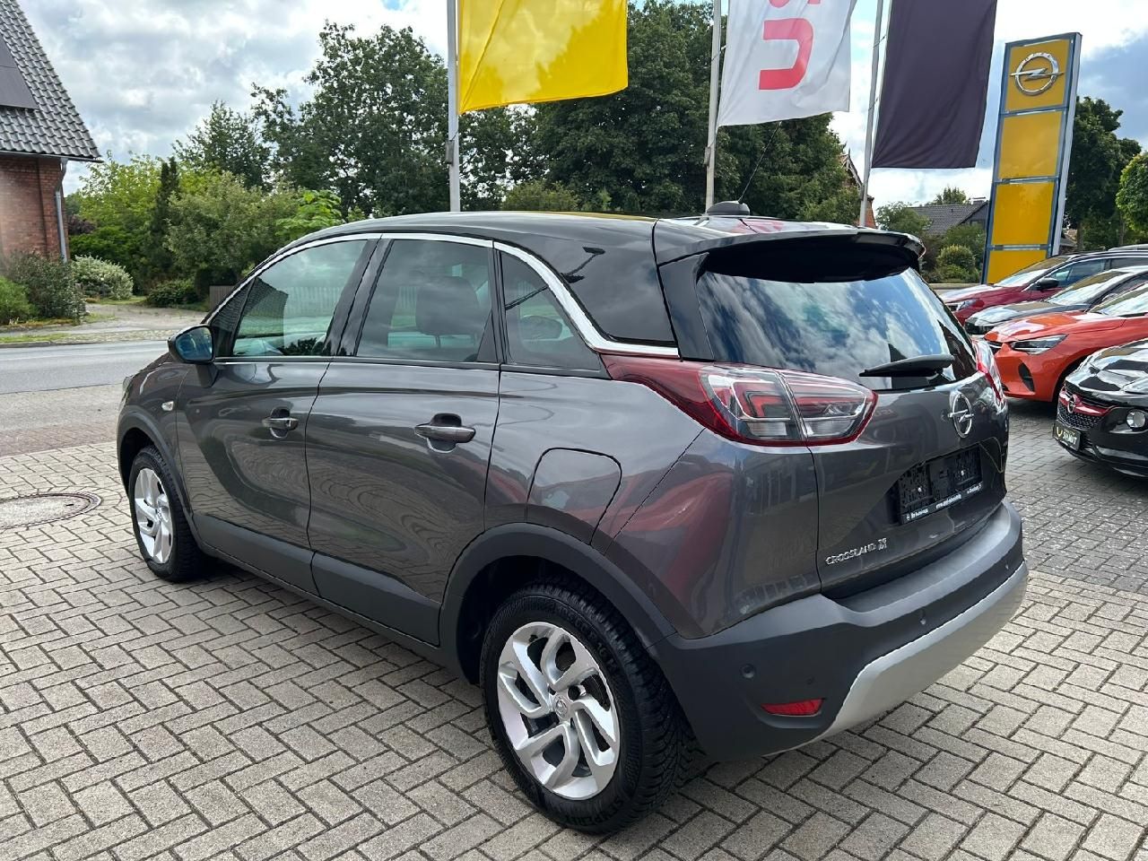 Fahrzeugabbildung Opel Crossland Innovation
