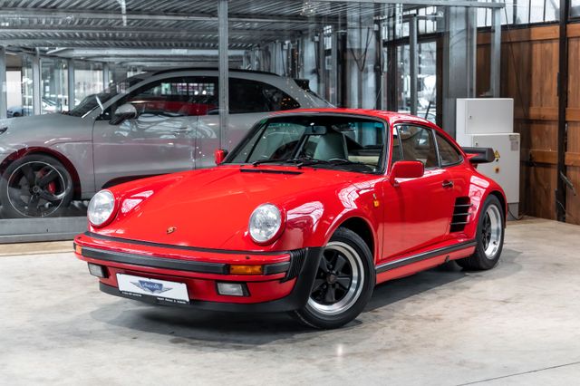 Porsche 911 / 930 3.3 Turbo SE 4-Gang