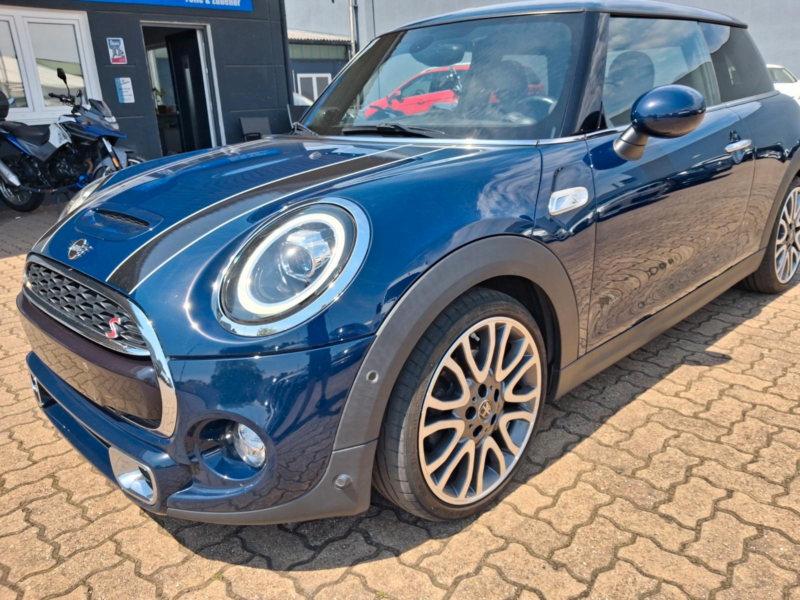 MINI Mini Cooper S DKG Navi LED CAM Leder 18"