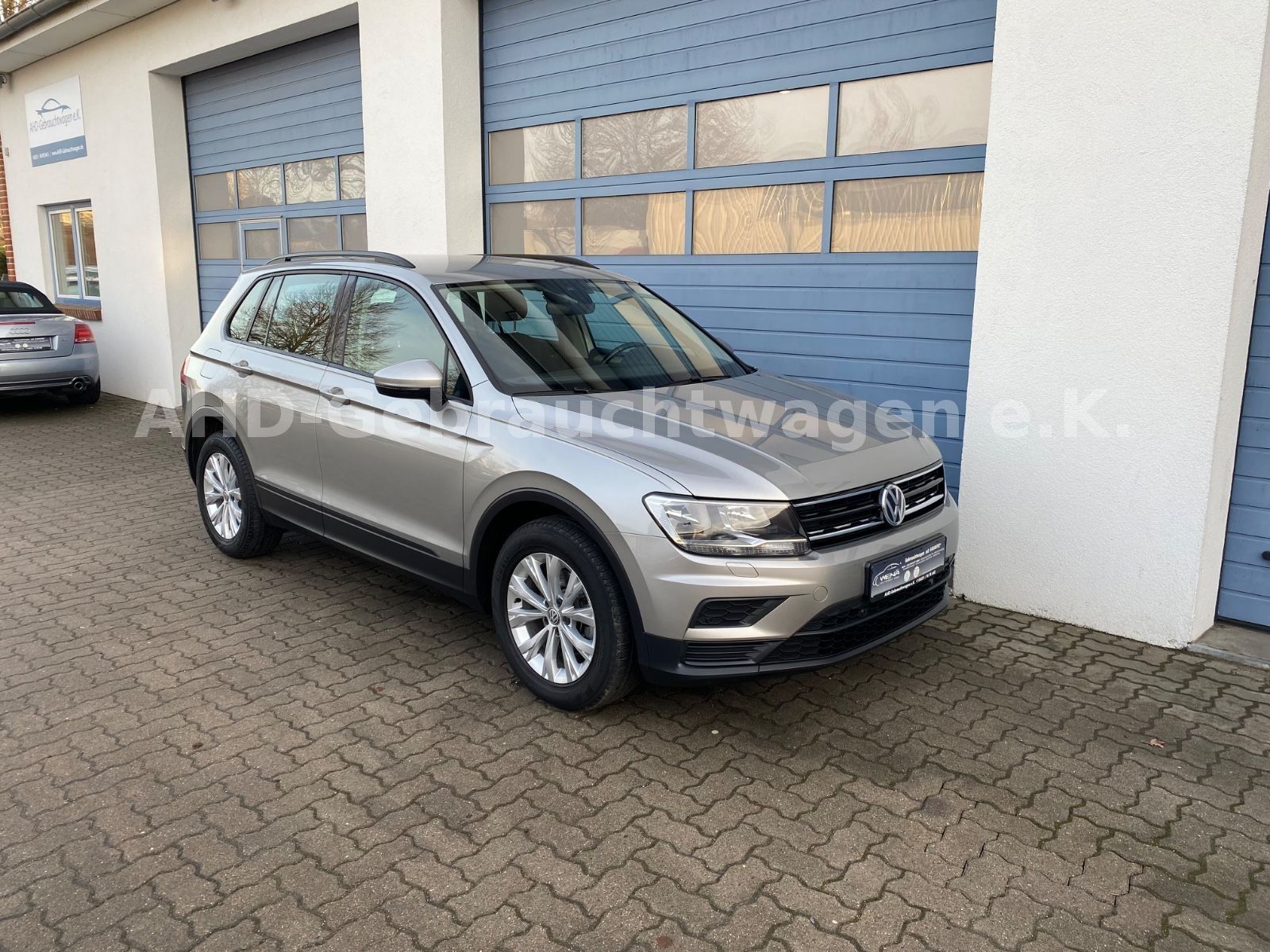 Fahrzeugabbildung Volkswagen Tiguan 1.4 TSI DSG