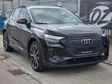 Audi Q4 e-tron 55 e-tron quattro HeadUp Keyless - schwarze Audi Q4