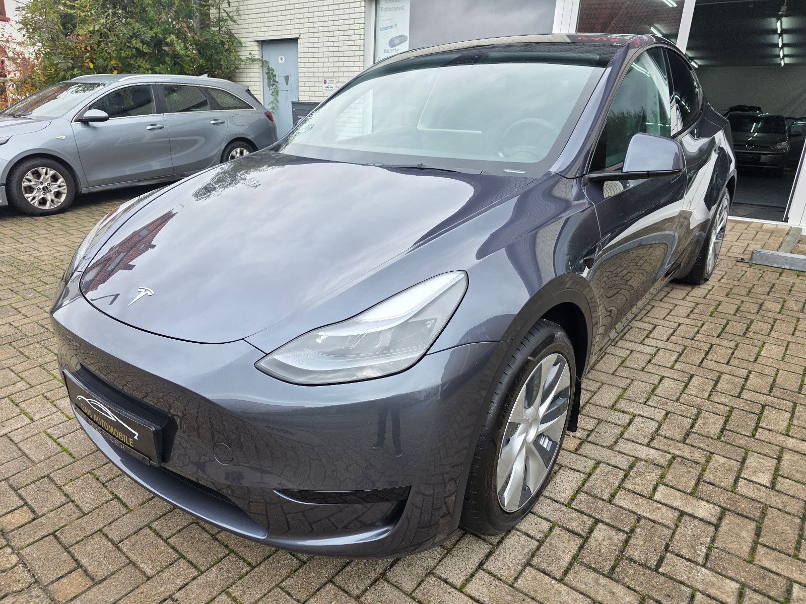 Tesla Model Y RWD Ryzen! 1.HAND! 19TKM! Netto 29400€