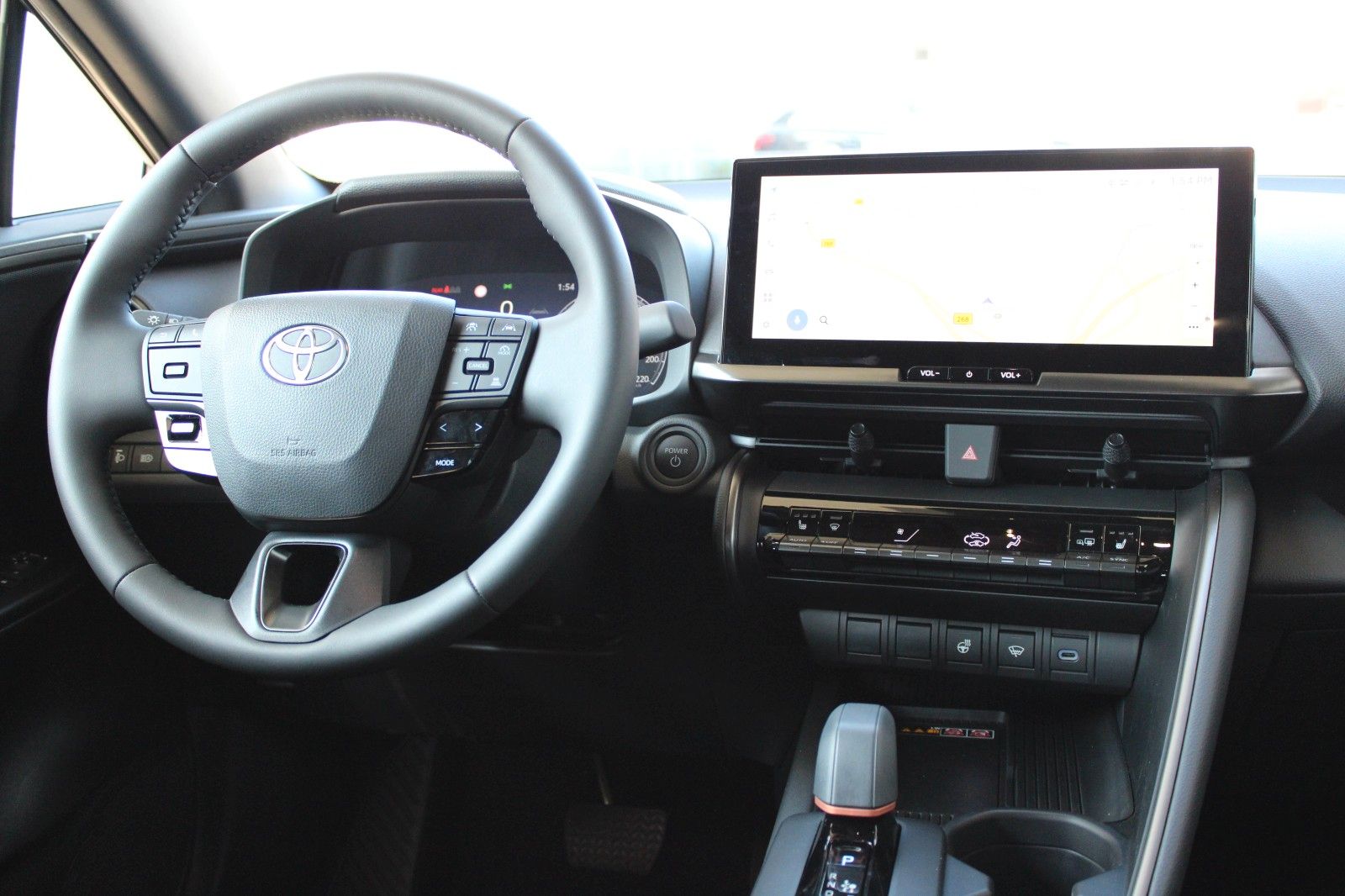 Fahrzeugabbildung Toyota C-HR Hybrid Teamplayer