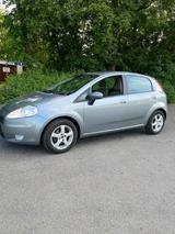 Fiat Punto Neu TÜV 1.2 BENZIN - gebrauchte Fiat Punto aus dem Jahr 2006
