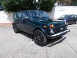 Lada Taiga 5Türen  4x4*AHZV*SV*el.FH*EURO6 - Lada Taiga mit Benzin-Antrieb: Allradantrieb