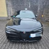 Alfa Romeo Giulia 2.0 Turbo 16V 206kW AT8-Q4 Estrema Es... - Alfa Romeo Giulia von privat