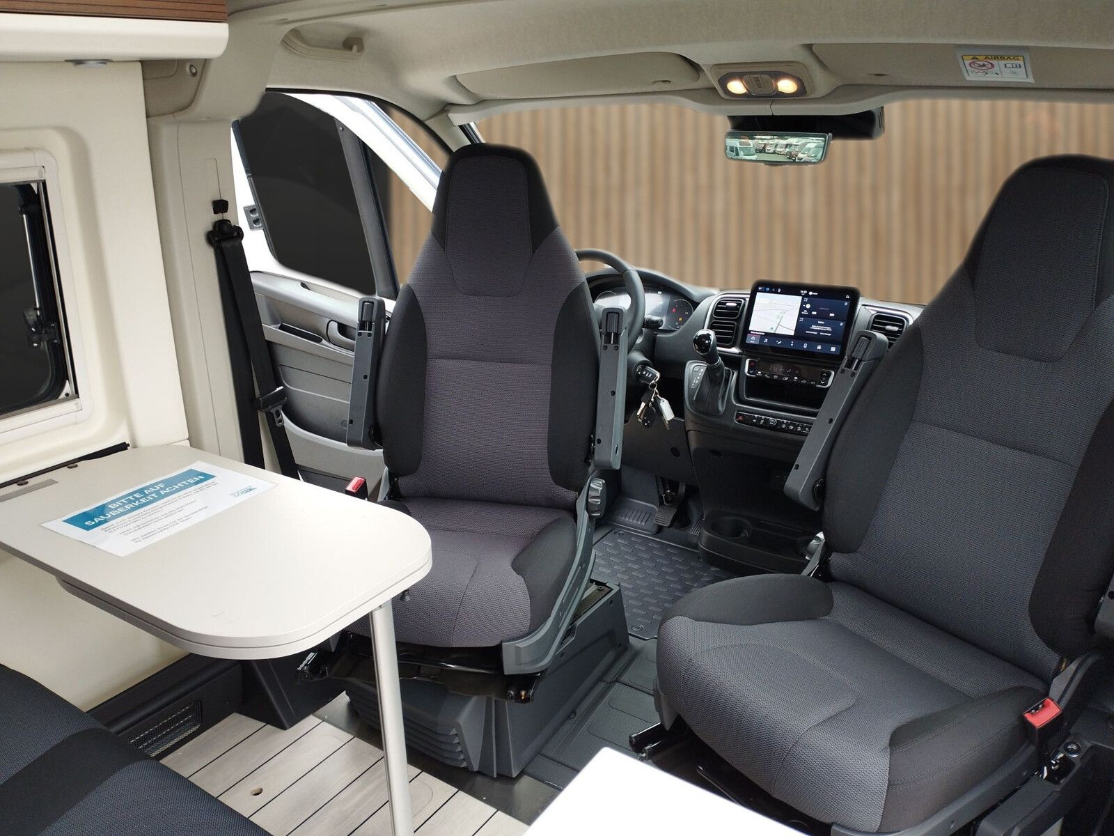 Fahrzeugabbildung Westfalia Columbus 600 D 180 PS  Premiumpaket