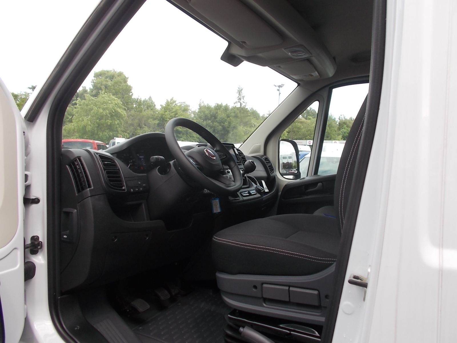Fahrzeugabbildung Fiat Ducato KaWa 35 Maxi L5H2 180 Mjet + Aktionspreis