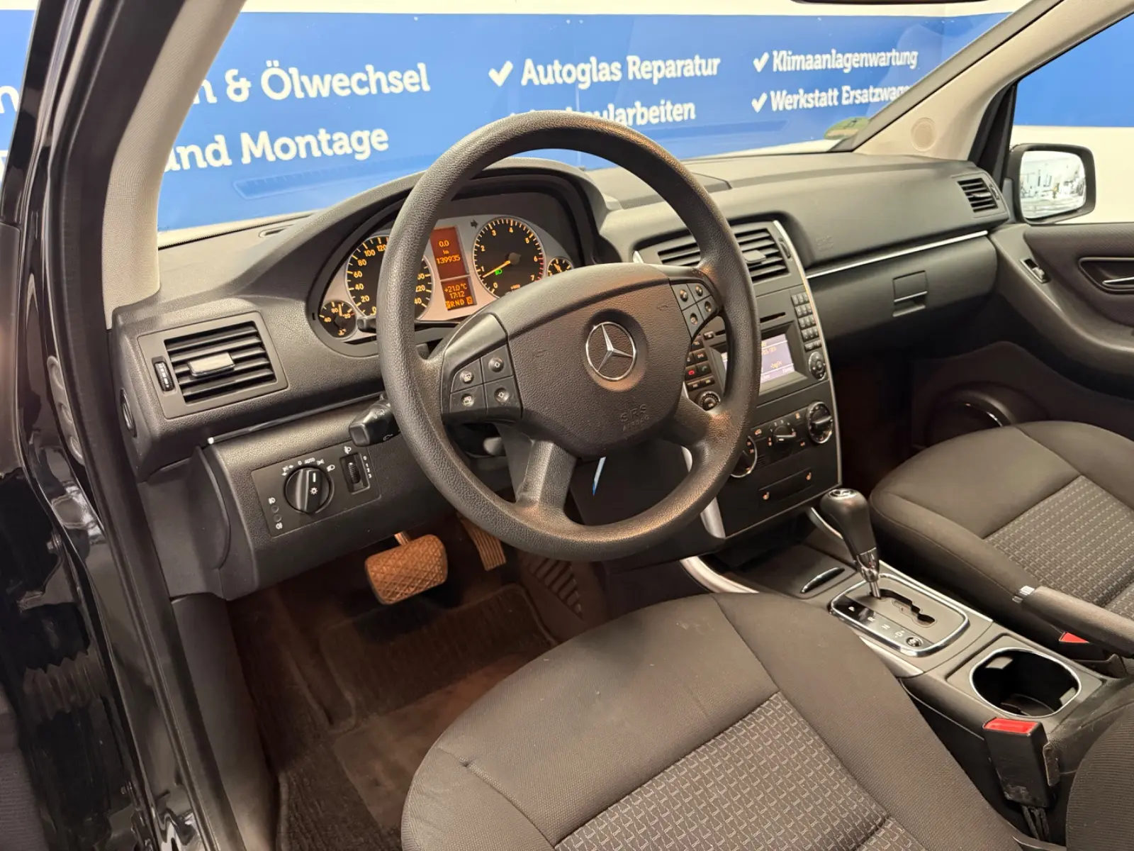 Mercedes-Benz B170 2009 — photo 9