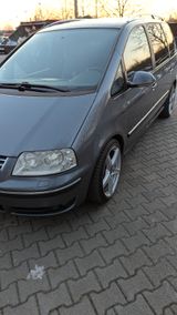 Volkswagen Sharan 2.0TDI (DPF) Exclusive Edition Exclus... - Volkswagen Sharan: Exclusive Edition