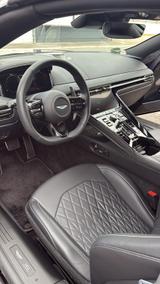Aston Martin DB12  MwSt.ausweisbar Unfallfrei  - schwarze Aston Martin DB12