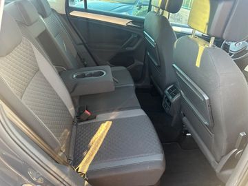 Volkswagen Tiguan - 8