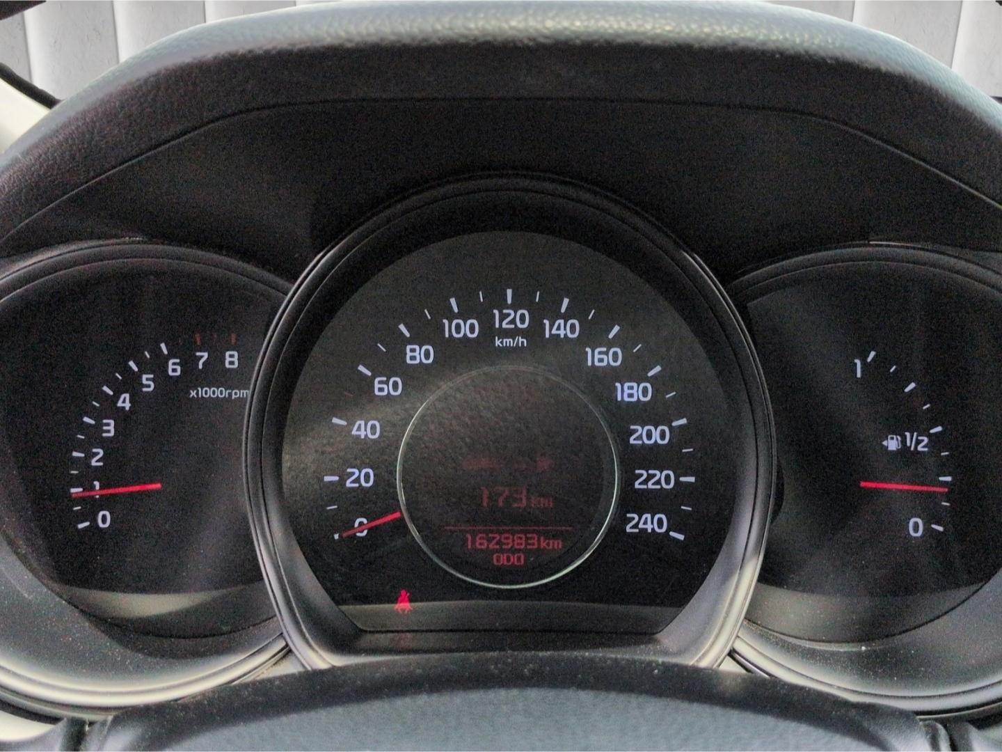 Kia Ceed_sw Sportswagon Attract 1.4*Klima CD-Radio
