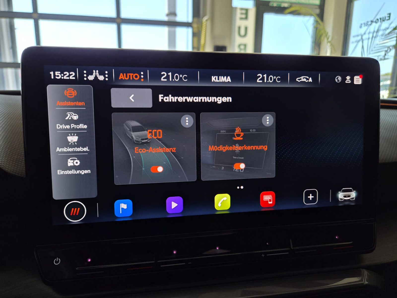Fahrzeugabbildung CUPRA Leon Sportstourer / NAVI / KAMERA / T-LEDER