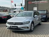 Volkswagen Passat Variant 2.0 TDI DSG *1.HAND*AHK*KAMERA*
