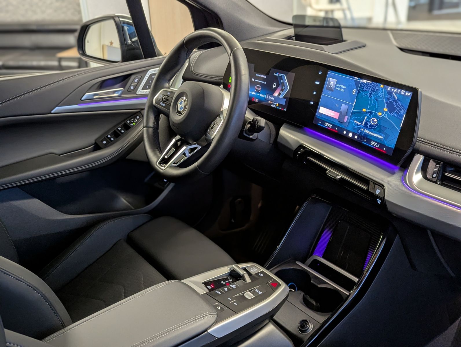 BMW 223 Active Tourer i xD M-Sport Pano H/K 360° AHK - Image 11