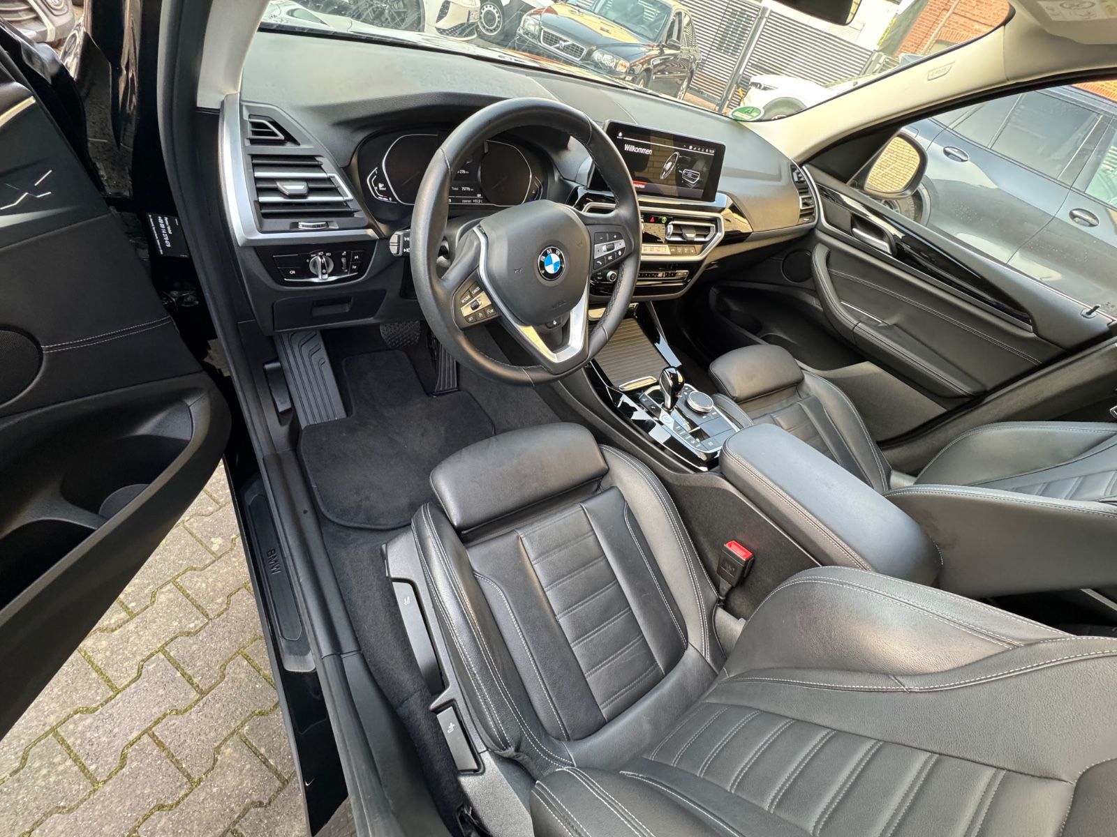 BMW X3 xDrive 20 d AHK Standh LED Akustikverglasung foto 6