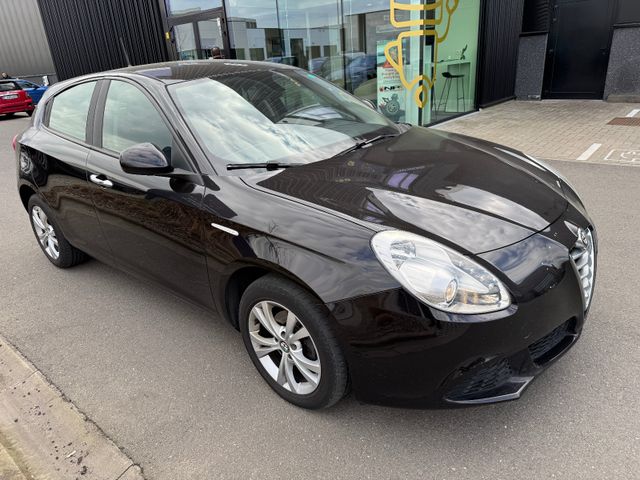 Alfa Romeo Giulietta Turismo 1,6 D Klimaautomatik Alus Eur5