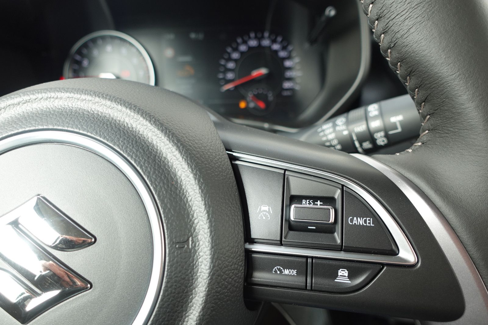 Fahrzeugabbildung Suzuki Swift Comfort 1.2,Navi,Sitzhz,Kamera,Alu,DAB,LED