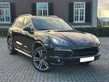 Porsche Cayenne S Diesel S 4.2 diesel vom 2013 mit TÜV