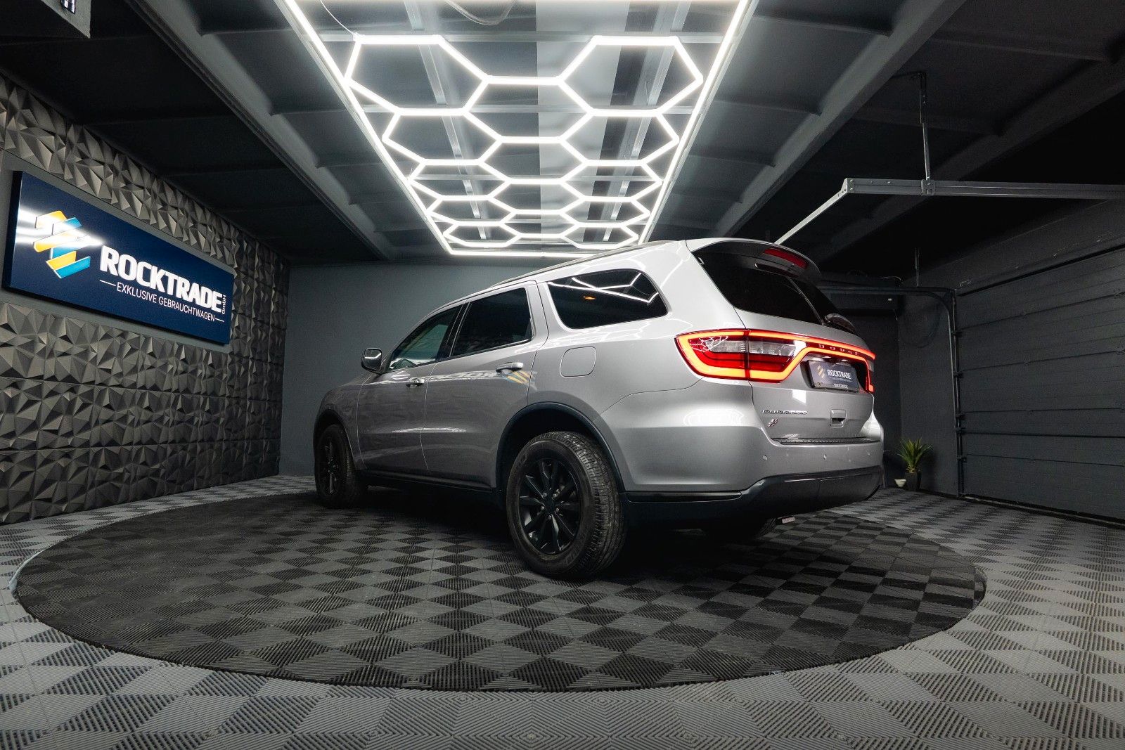 Fahrzeugabbildung Dodge Durango 3.6 V6 GT+ 4x4 Night-Paket Modell 22 LED