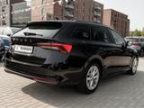 Skoda OCTAVIA SELECTION 1.5 TSI 6-GANG Navi Virtual LM - Jahreswagen mit Benzin-Antrieb: Kombi, 1.6