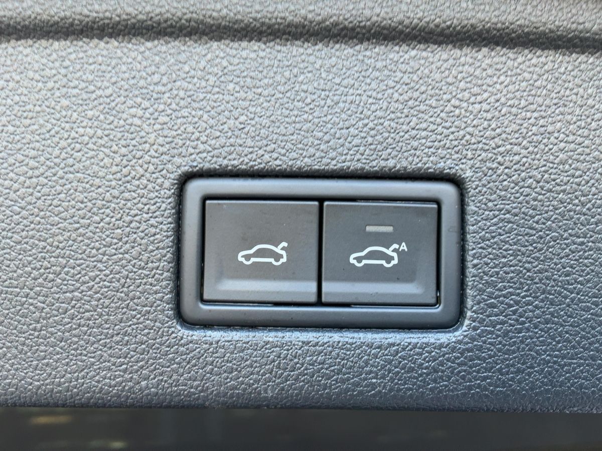 Volkswagen Touareg - Bild 15