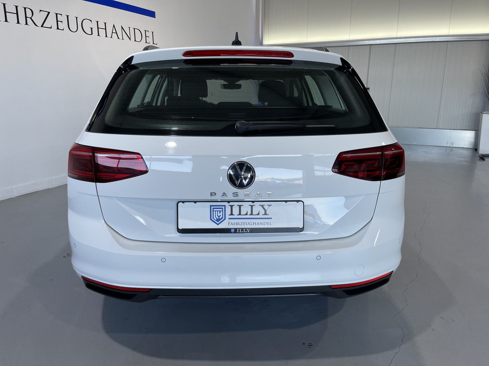 Fahrzeugabbildung Volkswagen Passat Variant  2.0 TDI*AHK**Cam*ACC*LED-Matrix*