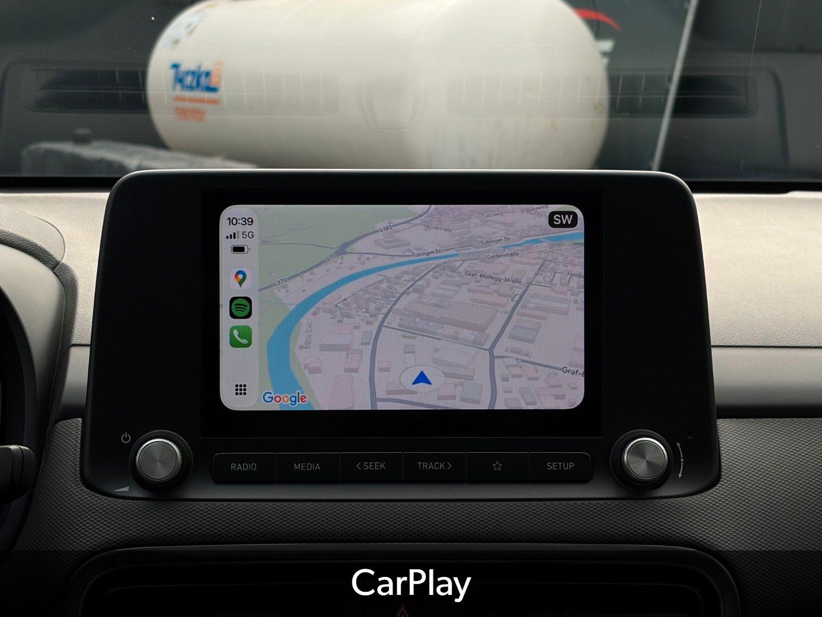Fahrzeugabbildung Hyundai KONA E Select CarPlay Kamera SHZ LHZ DAB+