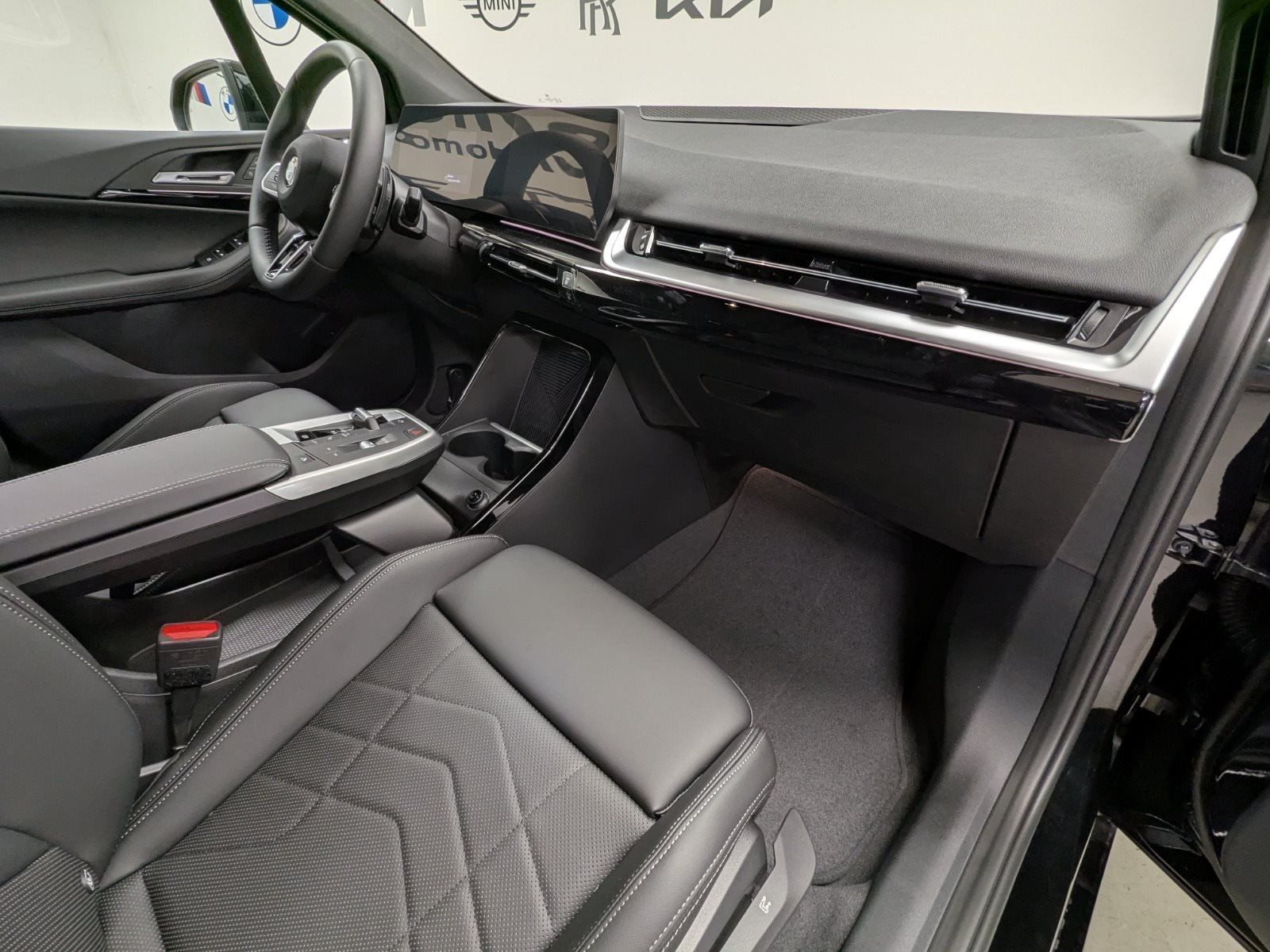 BMW 216 Active Tourer - Bild 6