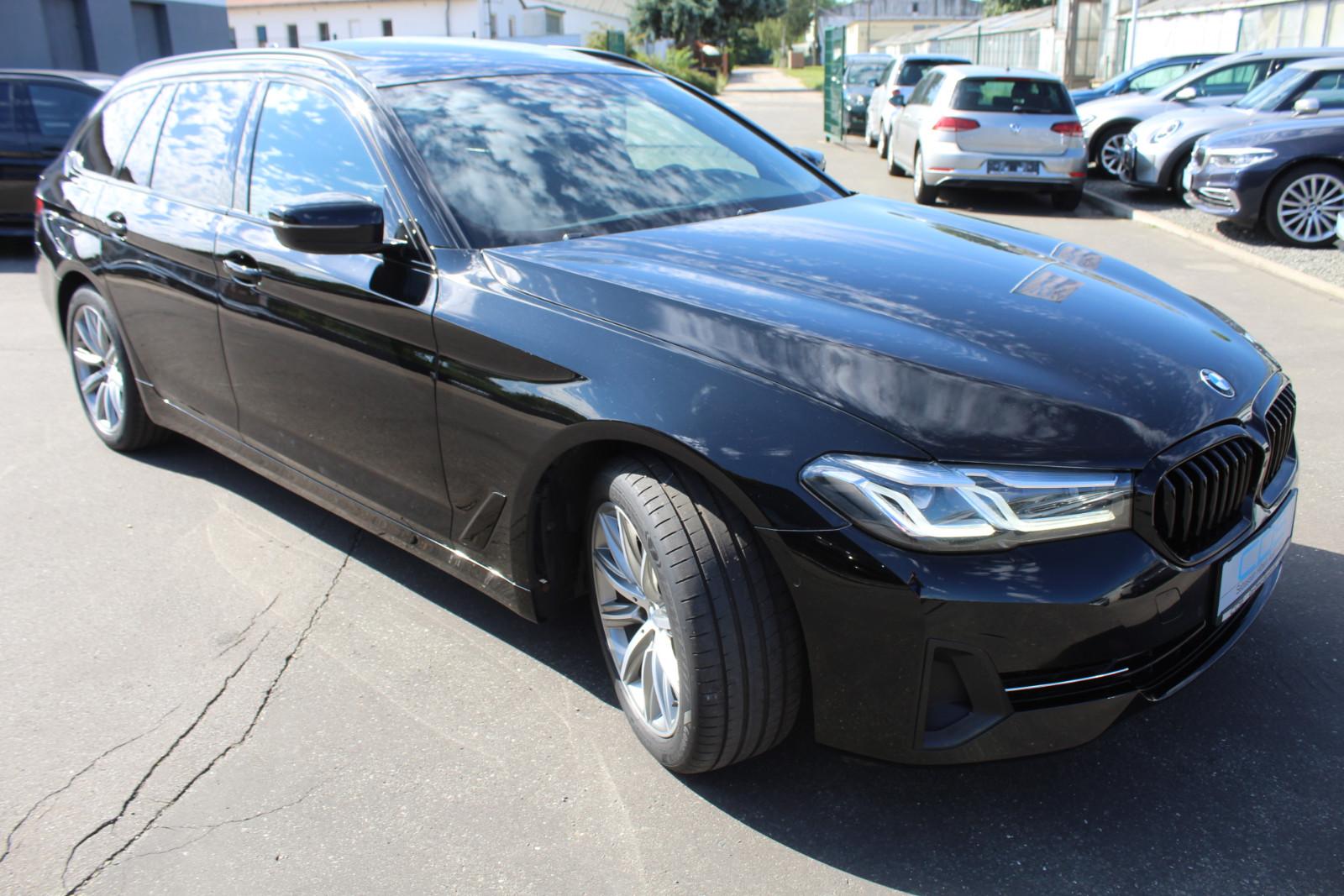 BMW 520d xDrive Tour. +Panoramad.+Stop&Go+AHK+Hifi+